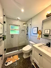 Primary Bathroom Photo of 1215 Nepal Crescent, West Vancouver, BC