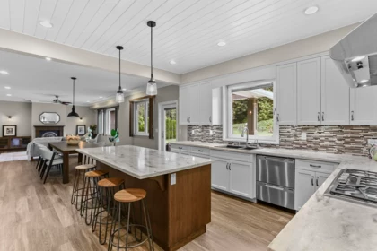31559 Kenney Avenue, Mission, BC, Mission — Single Family Residence for sale