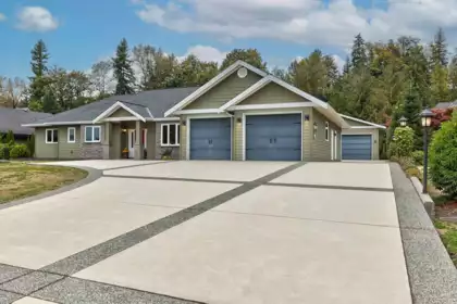 Outdoor Deck Photo of 31559 Kenney Avenue, Mission, BC