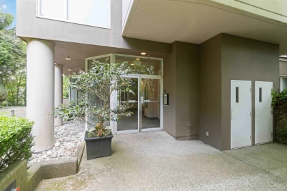 1002 2121 W 38th Avenue, Vancouver, BC