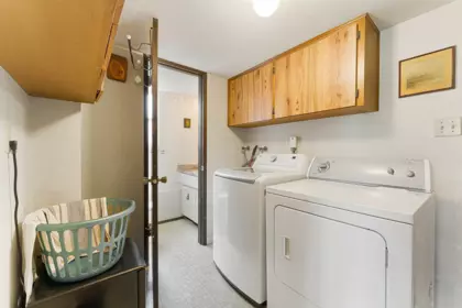 Powder Room Photo of 2215 153a Street, Surrey, BC