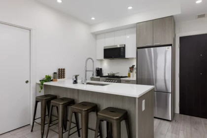 Kitchen Photo of 204 979 E 19th Avenue, Vancouver, BC