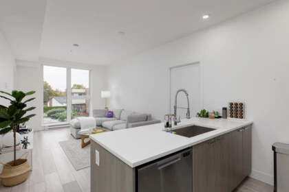 Pantry Photo of 204 979 E 19th Avenue, Vancouver, BC