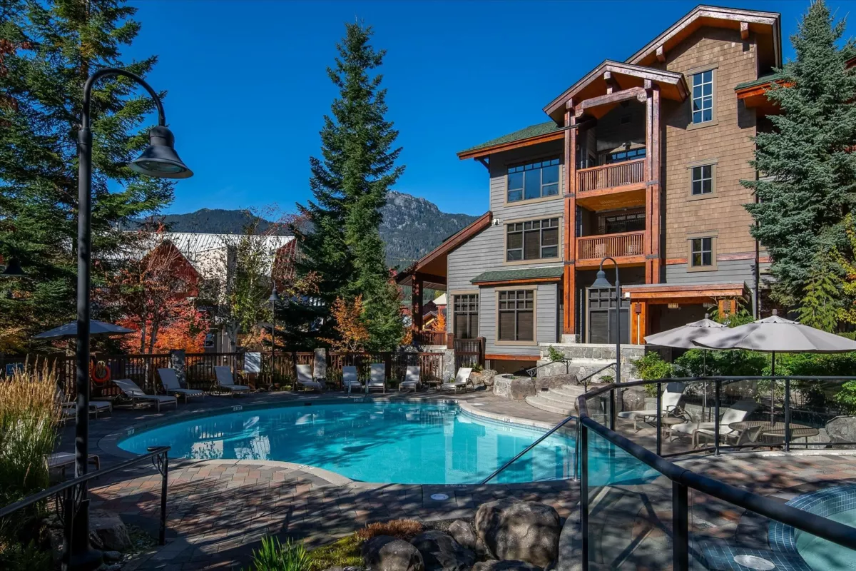Garden / Landscaping Photo of 208 2202 Gondola Way, Whistler, BC