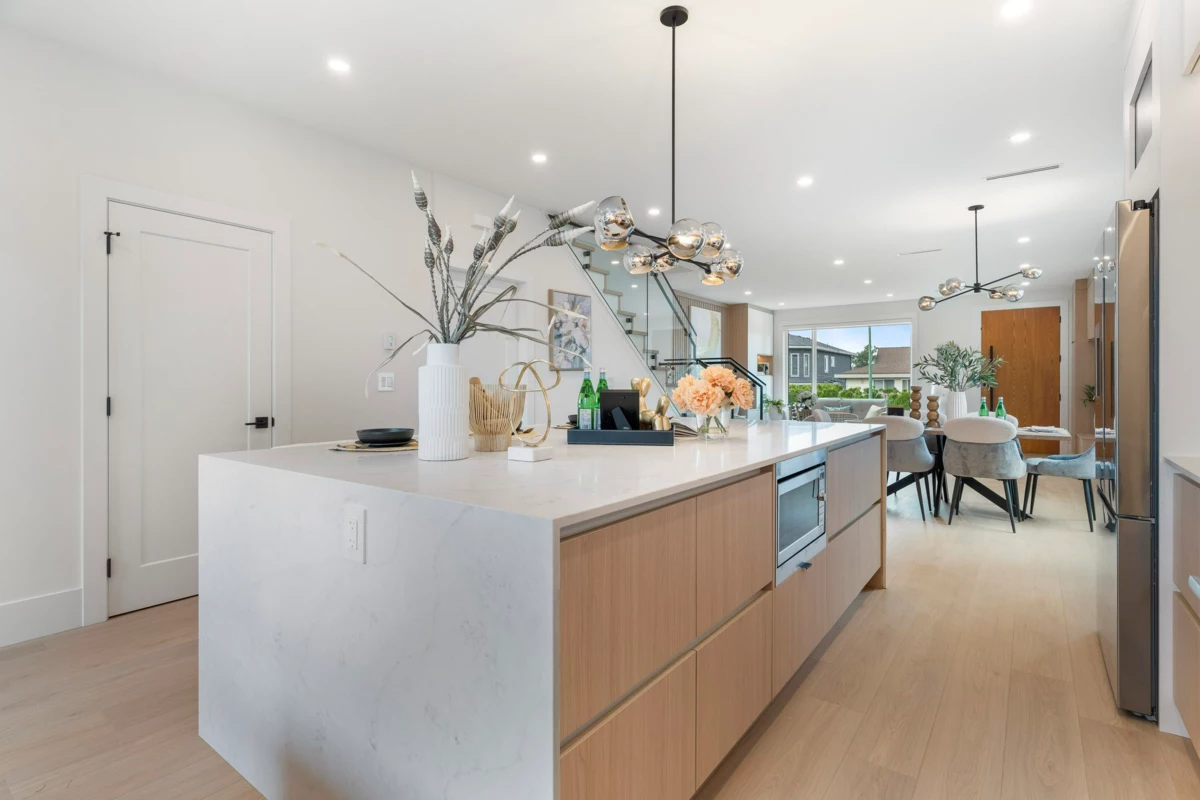 Guest Bathroom Photo of 2 7822 Goodlad Street, Burnaby, BC