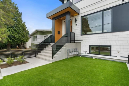 2 7822 Goodlad Street, Burnaby, BC