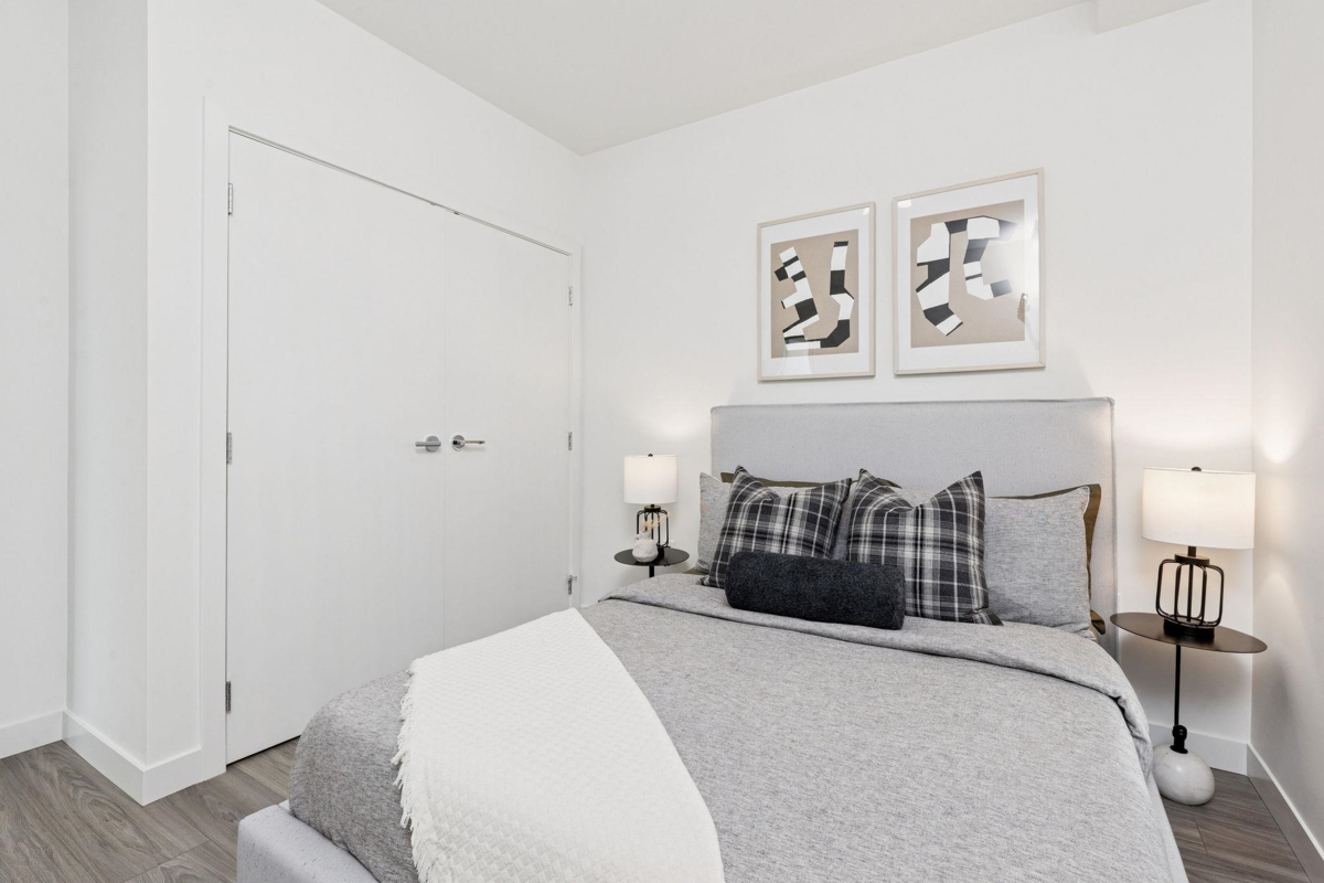 Backyard Photo of 112 755 Harbourside Drive, North Vancouver, BC