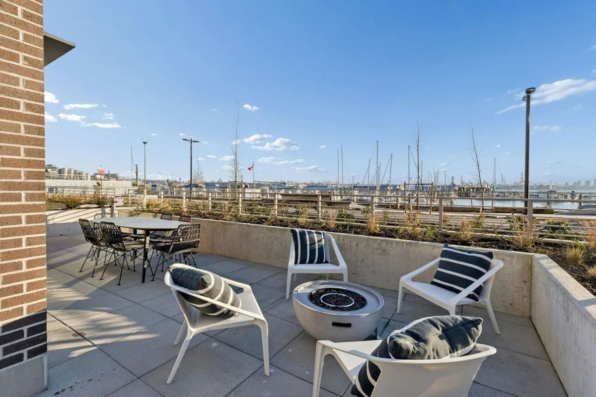 Walk-In Closet Photo of 112 755 Harbourside Drive, North Vancouver, BC