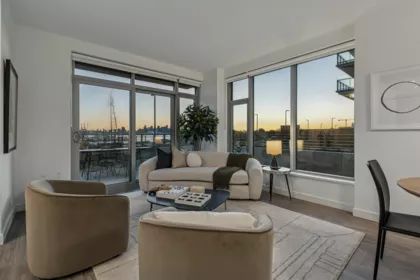 112 755 Harbourside Drive, North Vancouver, BC, North Vancouver — Townhouse for sale