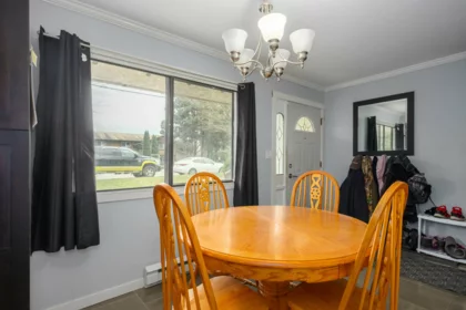 Breakfast Nook Photo of 34327 Catchpole Avenue, Mission, BC