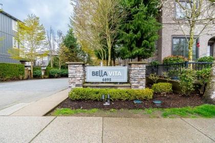 Hot Tub / Spa Photo of 7 6895 188 Street, Surrey, BC