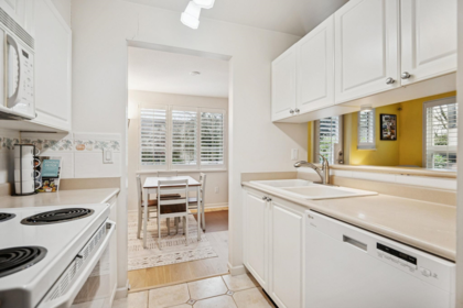 206 2490 W 2nd Avenue, Vancouver, BC, Vancouver — Apartment/Condo for sale