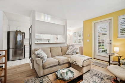 206 2490 W 2nd Avenue, Vancouver, BC, Vancouver — Apartment/Condo for sale