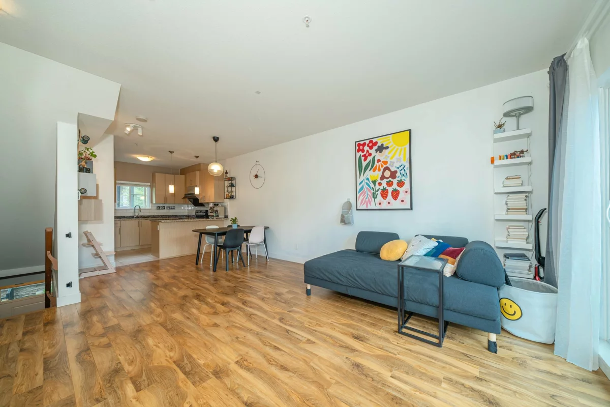 Kitchen Photo of 227 3888 Norfolk Street, Burnaby, BC