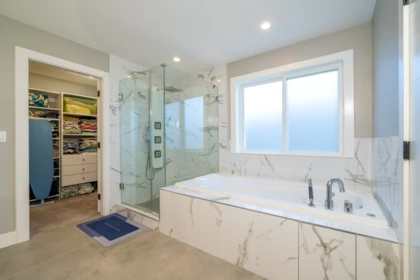 Hot Tub / Spa Photo of 3540 Archworth Avenue, Coquitlam, BC