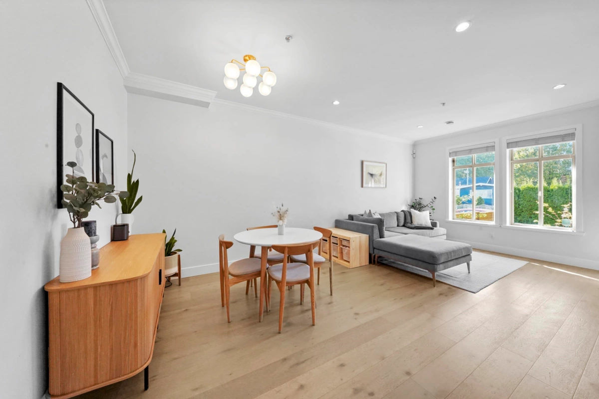 Family Room Photo of 5650 Main Street, Vancouver, BC