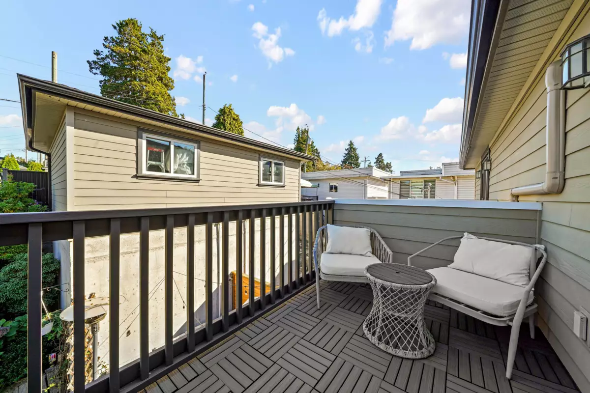 Garage Interior Photo of 5650 Main Street, Vancouver, BC