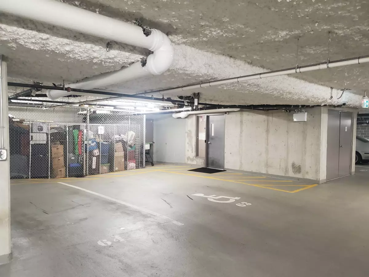 Front Yard Photo of 106 22315 122 Avenue, Maple Ridge, BC