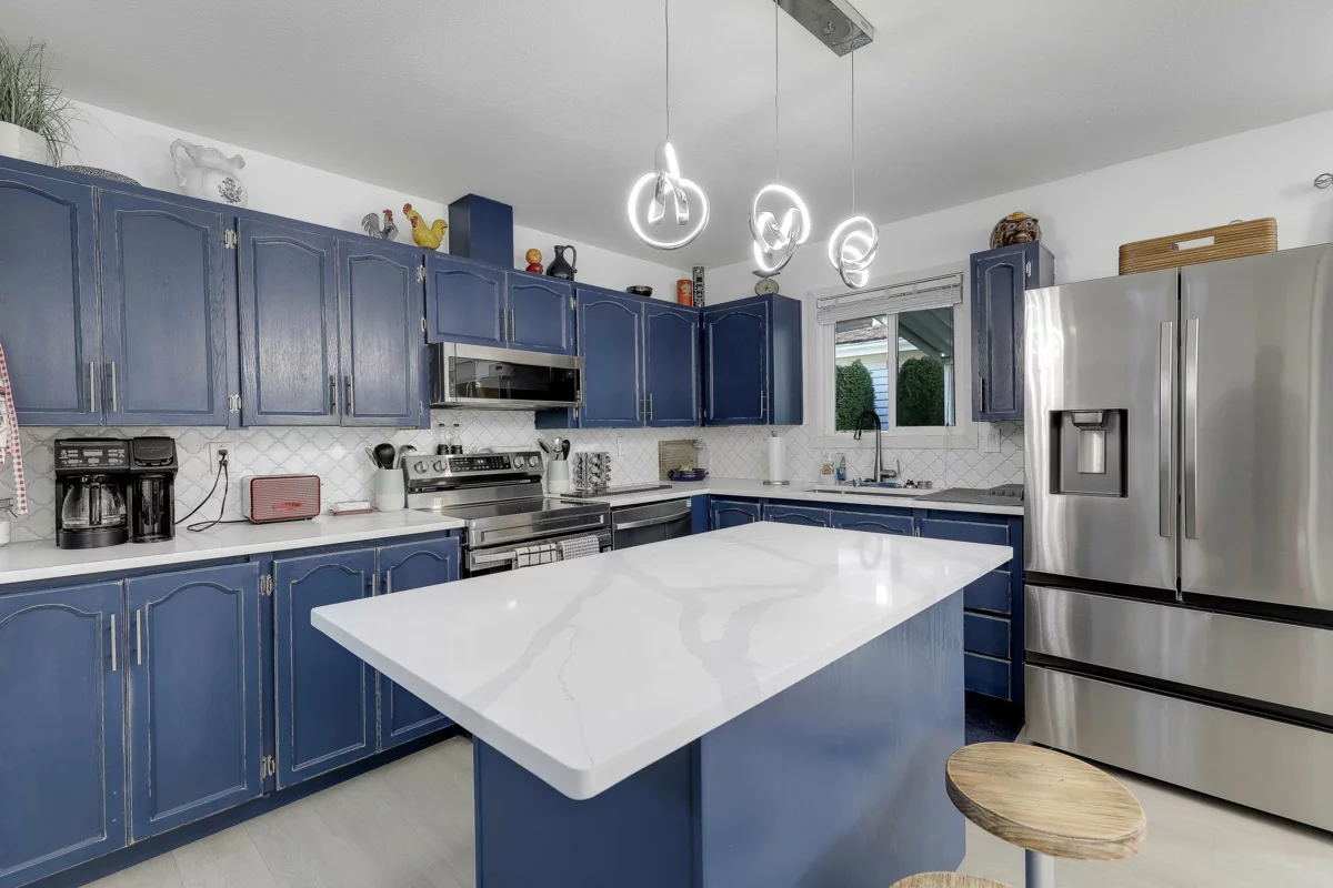 Bedroom 4 Photo of 35 1400 164 Street, Surrey, BC