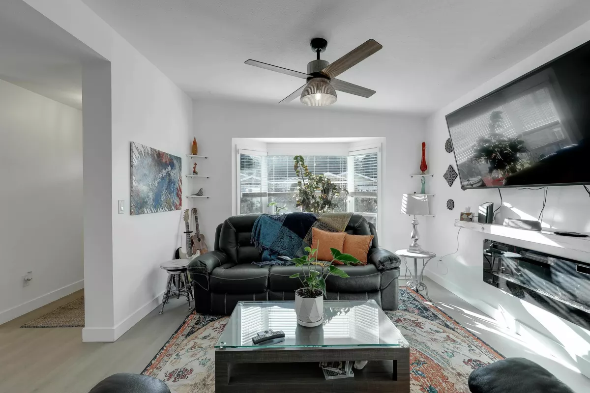 Living Room Photo of 35 1400 164 Street, Surrey, BC