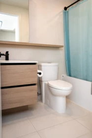 Guest Bathroom Photo of 1608 10448 University Drive, Surrey, BC
