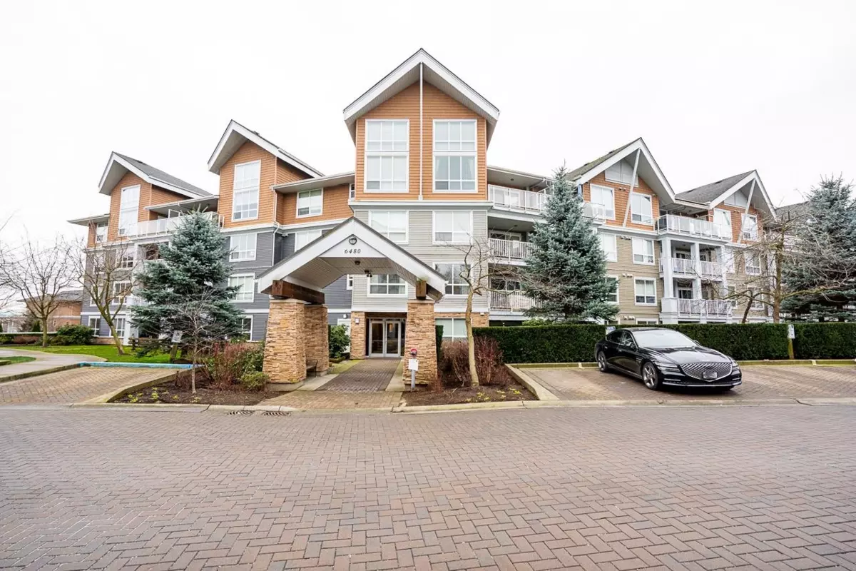 Exterior Front Photo of 104 6480 194 Street, Surrey, BC