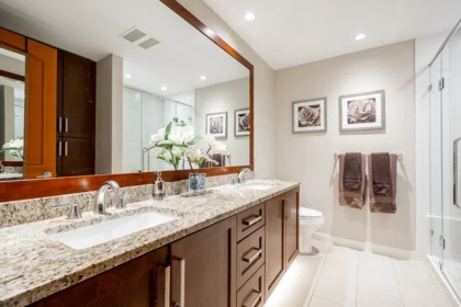 Guest Bathroom Photo of 104 6480 194 Street, Surrey, BC
