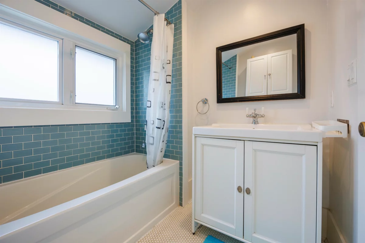 Basement Recreation Room Photo of 3749 W King Edward Avenue, Vancouver, BC