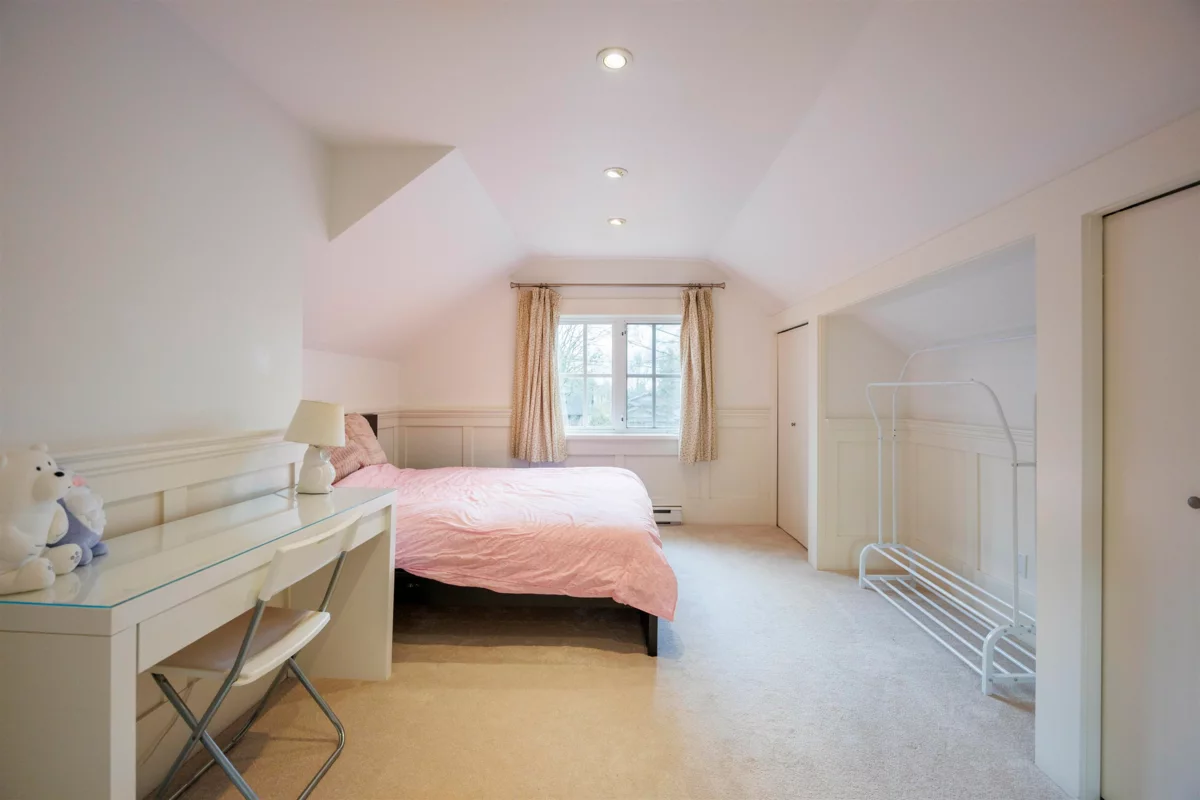 Laundry Room Photo of 3749 W King Edward Avenue, Vancouver, BC