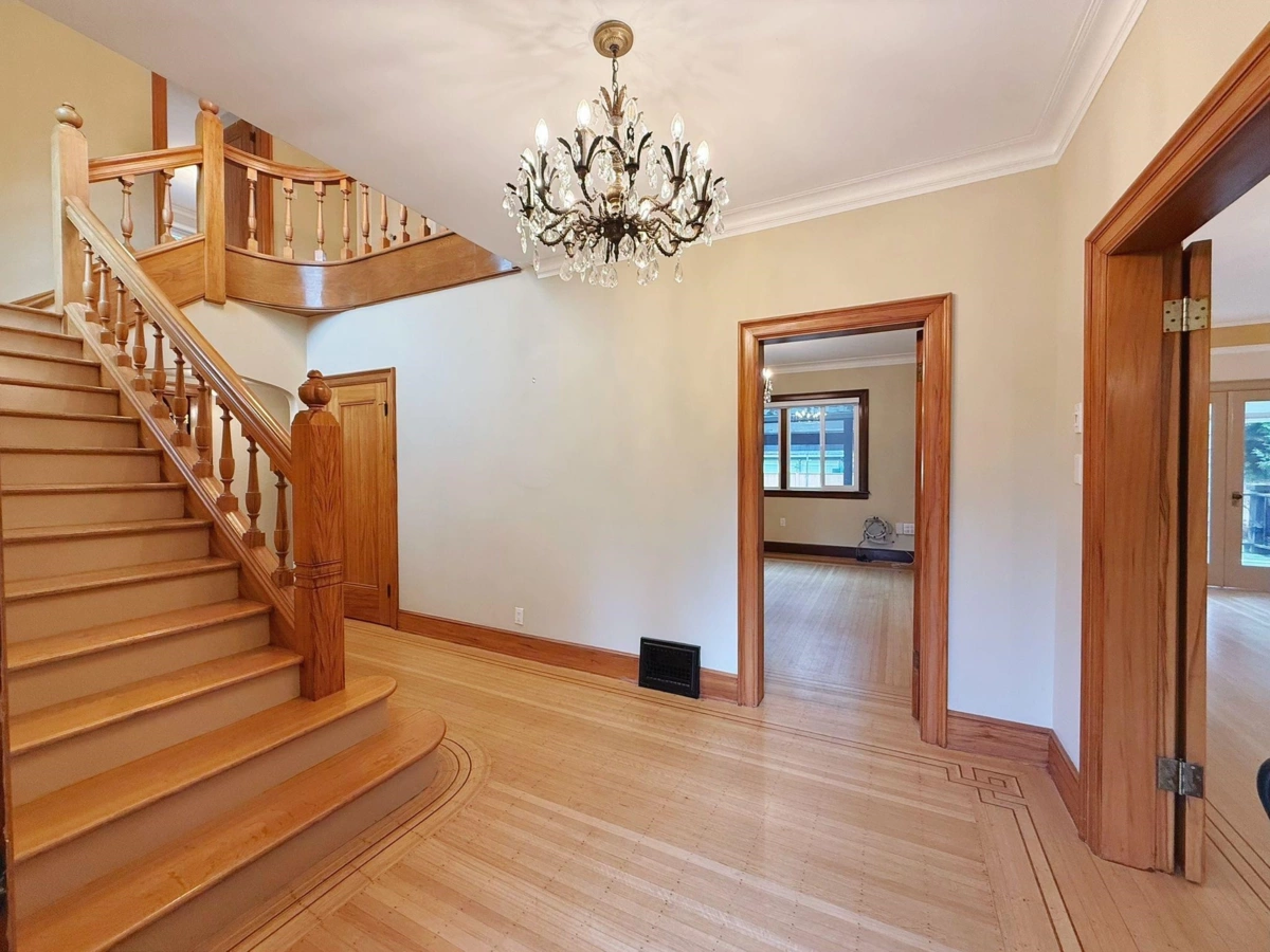 Living Room Photo of 5550 Cypress Street, Vancouver, BC