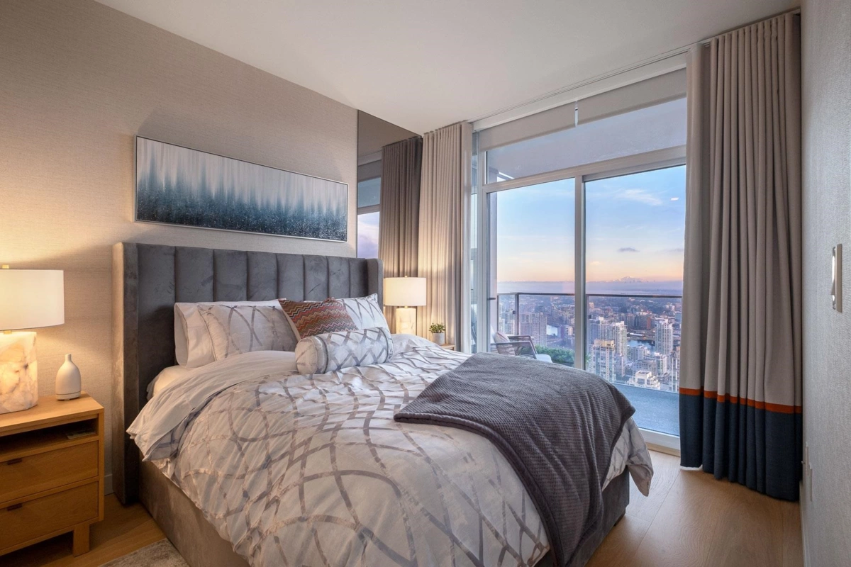 Entry Foyer Photo of 5205 1289 Hornby Street, Vancouver, BC