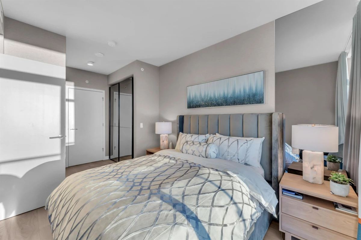 Garage Interior Photo of 5205 1289 Hornby Street, Vancouver, BC