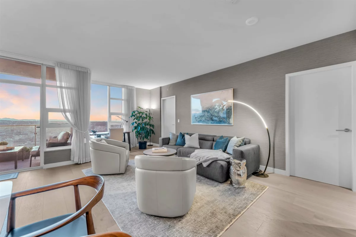 Primary Bedroom Photo of 5205 1289 Hornby Street, Vancouver, BC