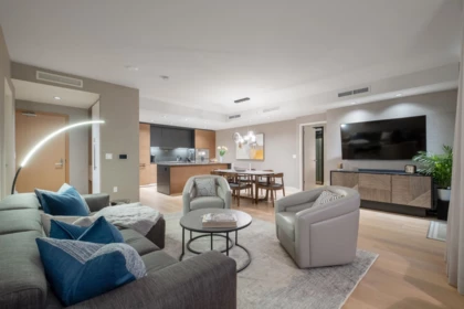 5205 1289 Hornby Street, Vancouver, BC