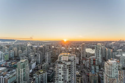 Pantry Photo of 5205 1289 Hornby Street, Vancouver, BC