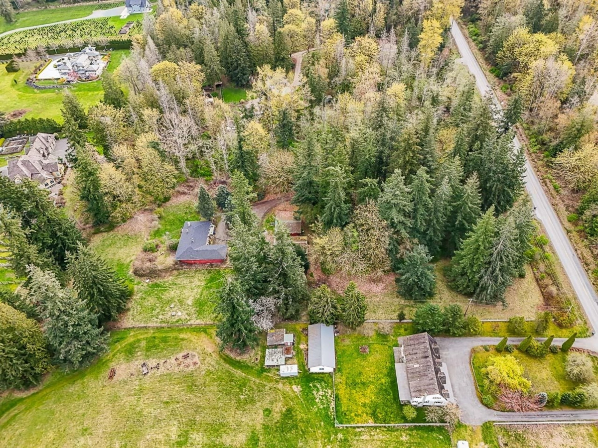 Bedroom 2 Photo of 18495 Avenue, Surrey, BC