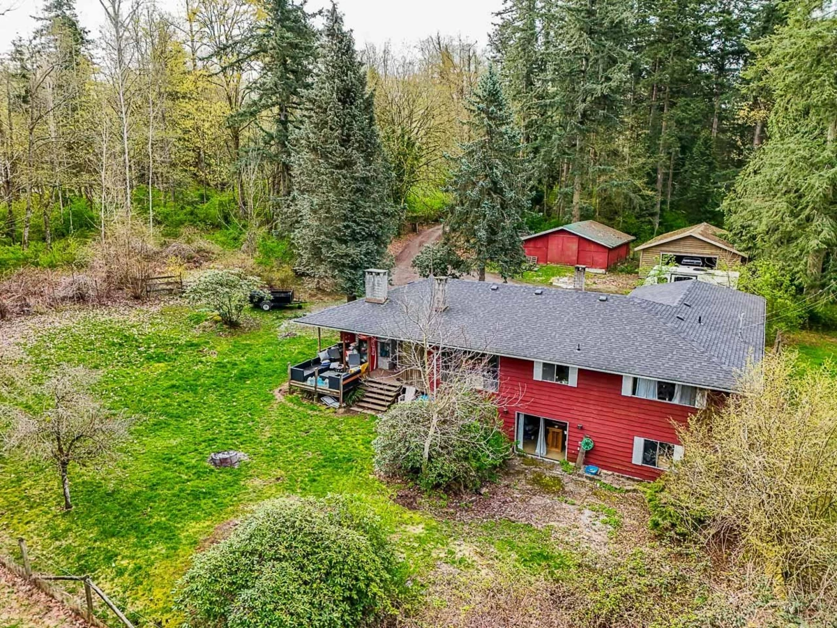 Living Room Photo of 18495 Avenue, Surrey, BC