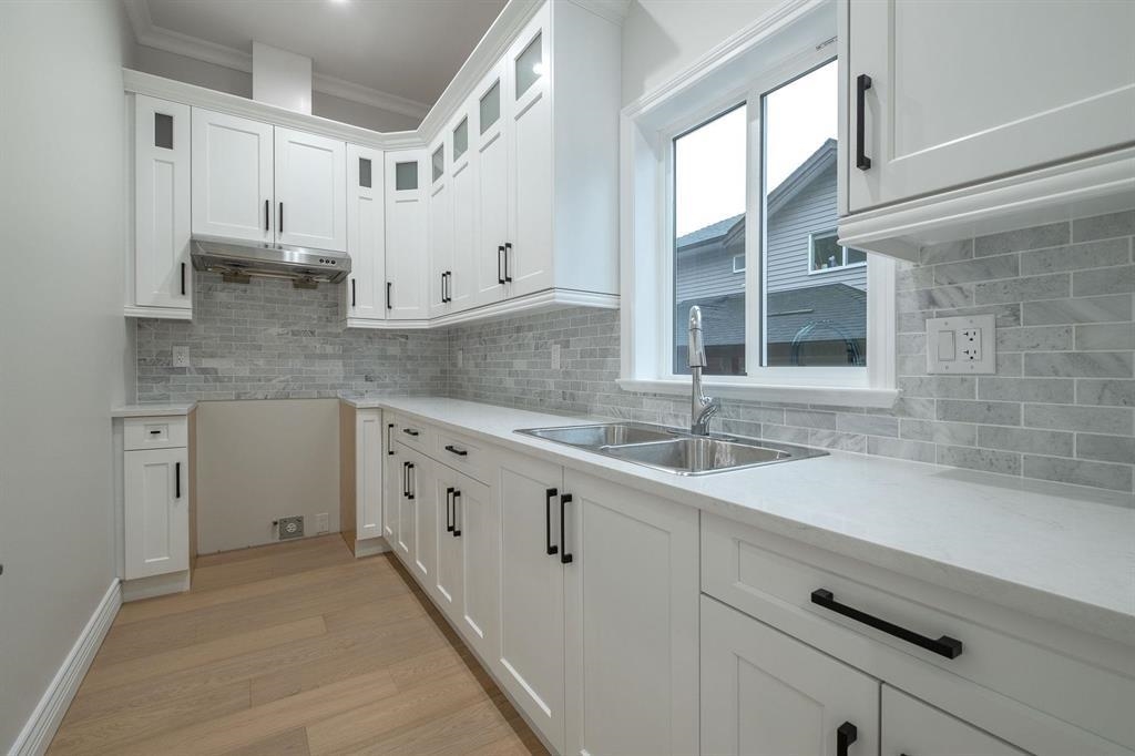 Breakfast Nook Photo of 1342 Francis Crescent, Coquitlam, BC