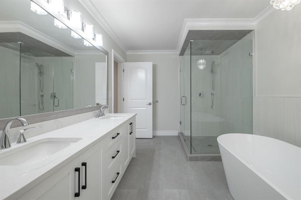 Entry Foyer Photo of 1342 Francis Crescent, Coquitlam, BC