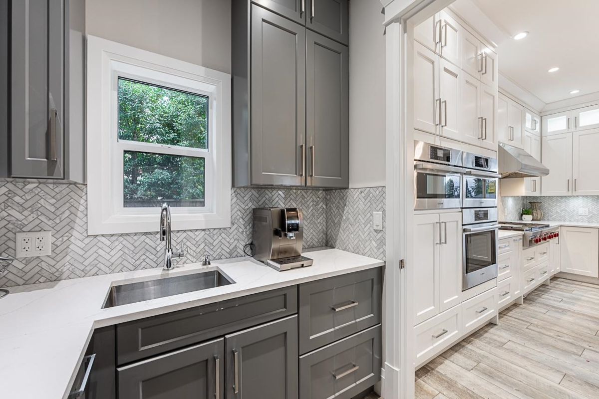 Primary Bathroom Photo of 21795 86a Avenue, Langley, BC