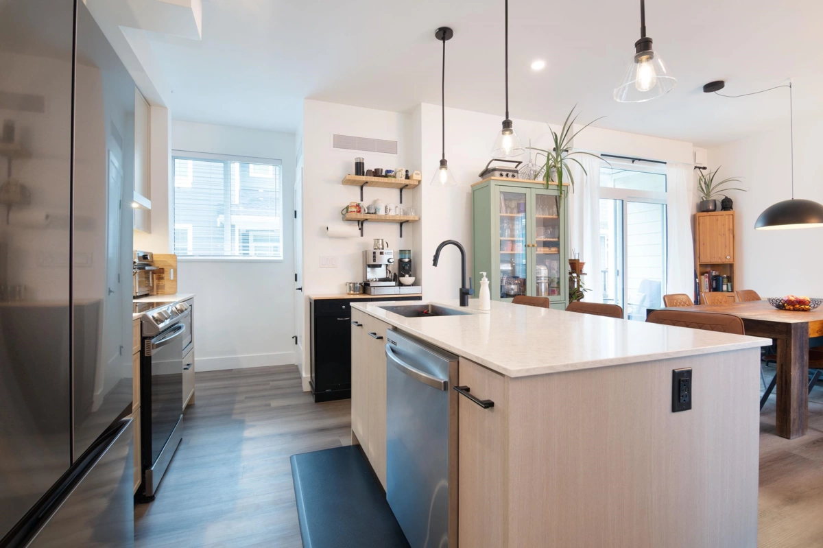 Breakfast Nook Photo of 11 7360 Crabapple Court, Pemberton, BC
