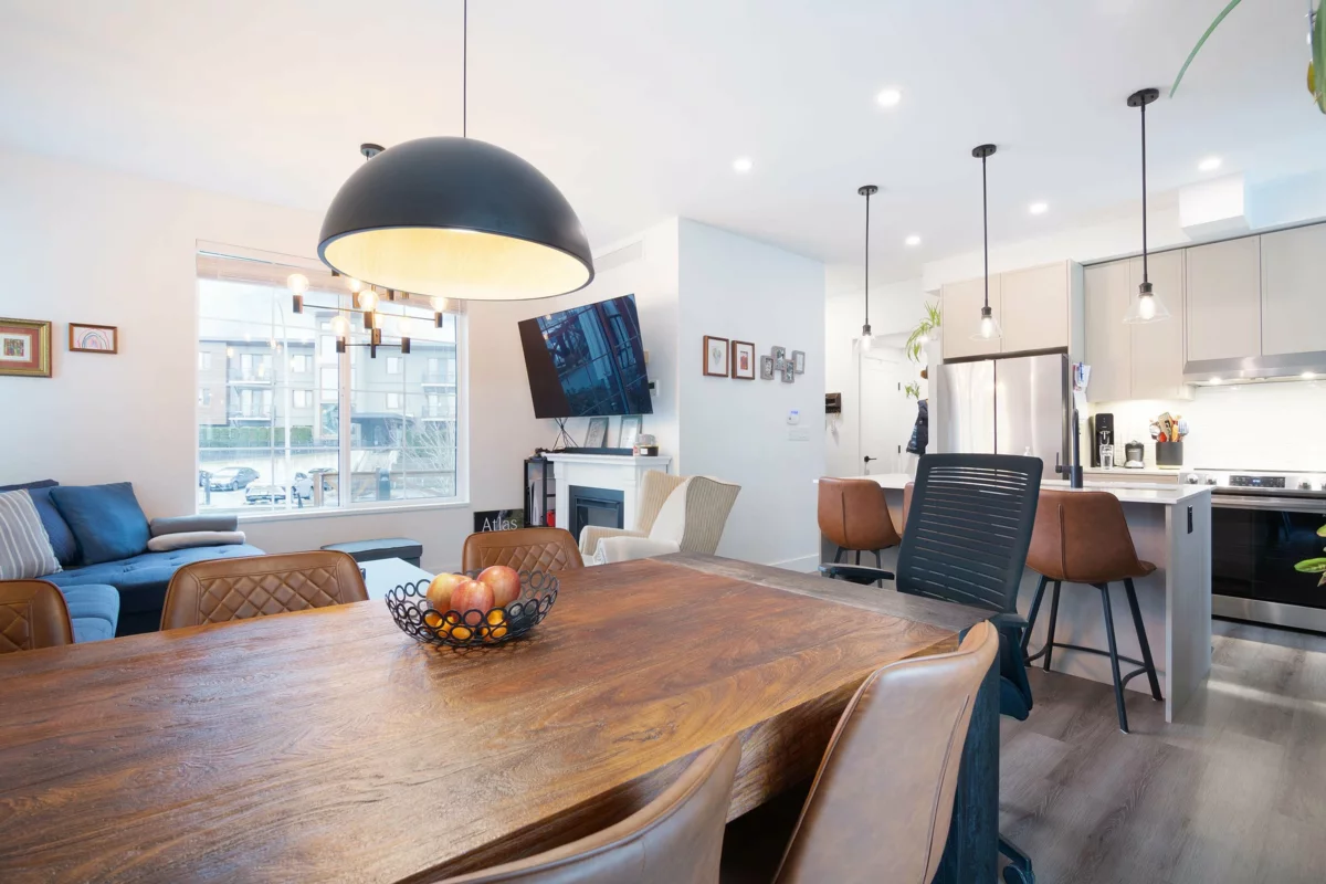 Kitchen Island Photo of 11 7360 Crabapple Court, Pemberton, BC