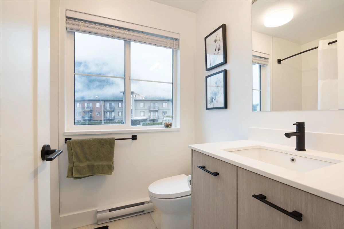 Laundry Room Photo of 11 7360 Crabapple Court, Pemberton, BC