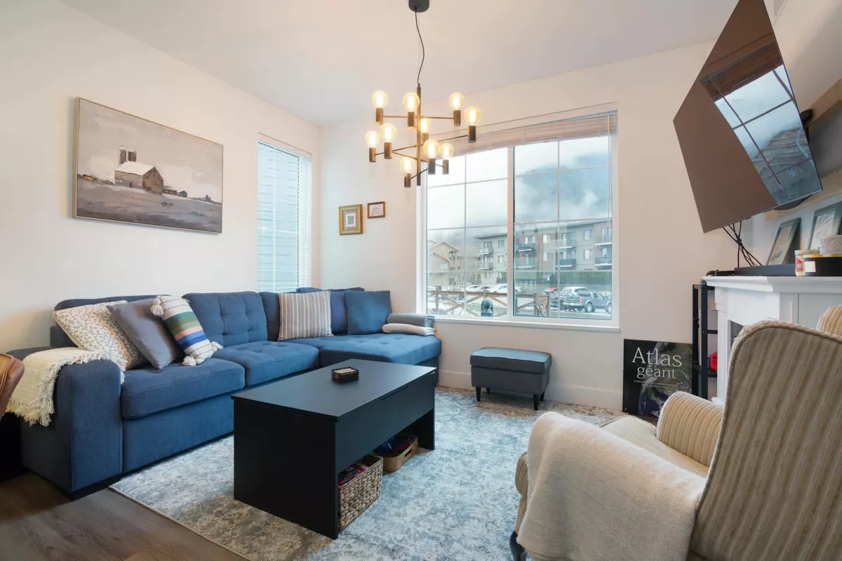 Living Room Photo of 11 7360 Crabapple Court, Pemberton, BC