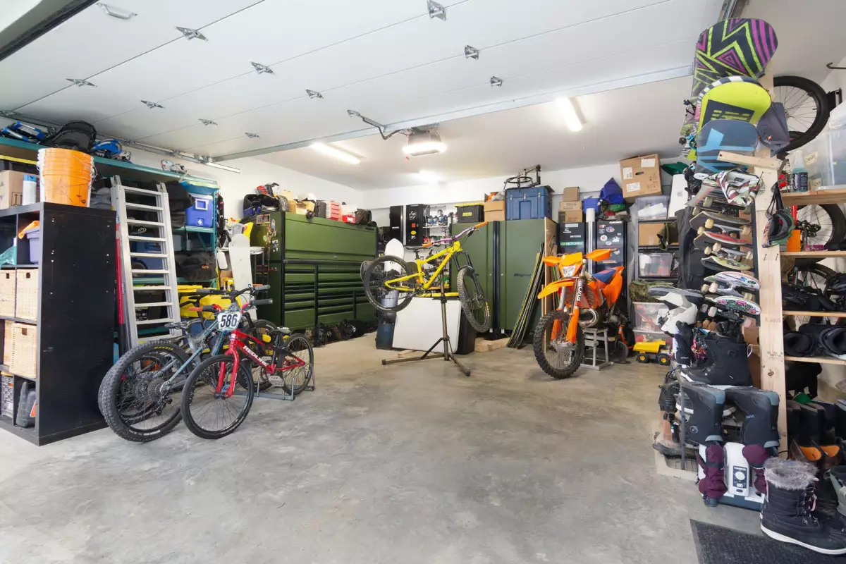 Mudroom Photo of 11 7360 Crabapple Court, Pemberton, BC