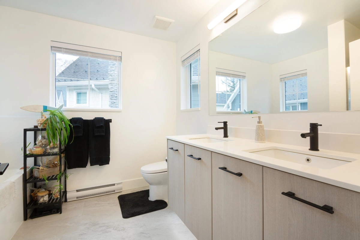 Powder Room Photo of 11 7360 Crabapple Court, Pemberton, BC