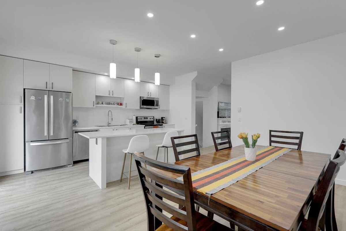 Office / Den Photo of 8 10433 158 Street, Surrey, BC