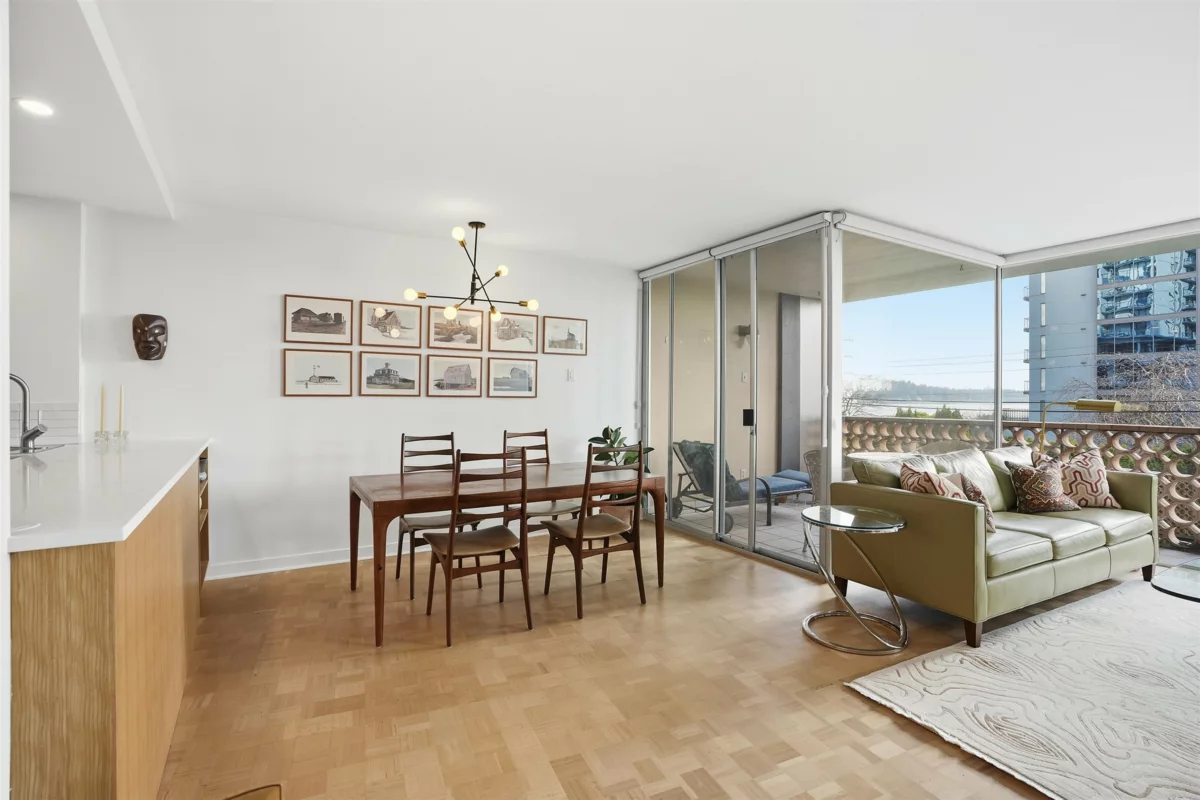 Family Room Photo of 102 2135 Argyle Avenue, West Vancouver, BC