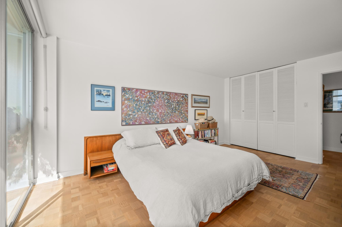 Primary Bedroom Photo of 102 2135 Argyle Avenue, West Vancouver, BC