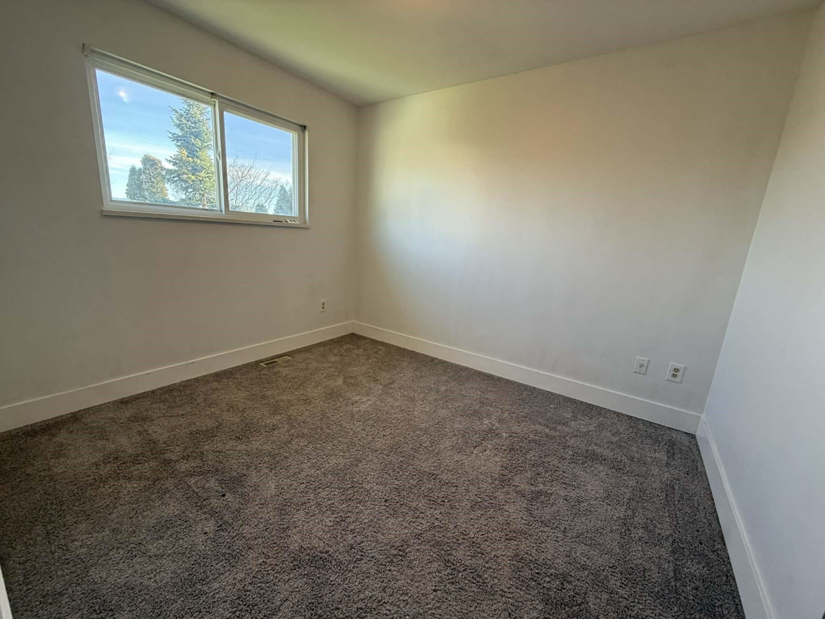 Kitchen Island Photo of 3088 W Osprey Drive, Abbotsford, BC
